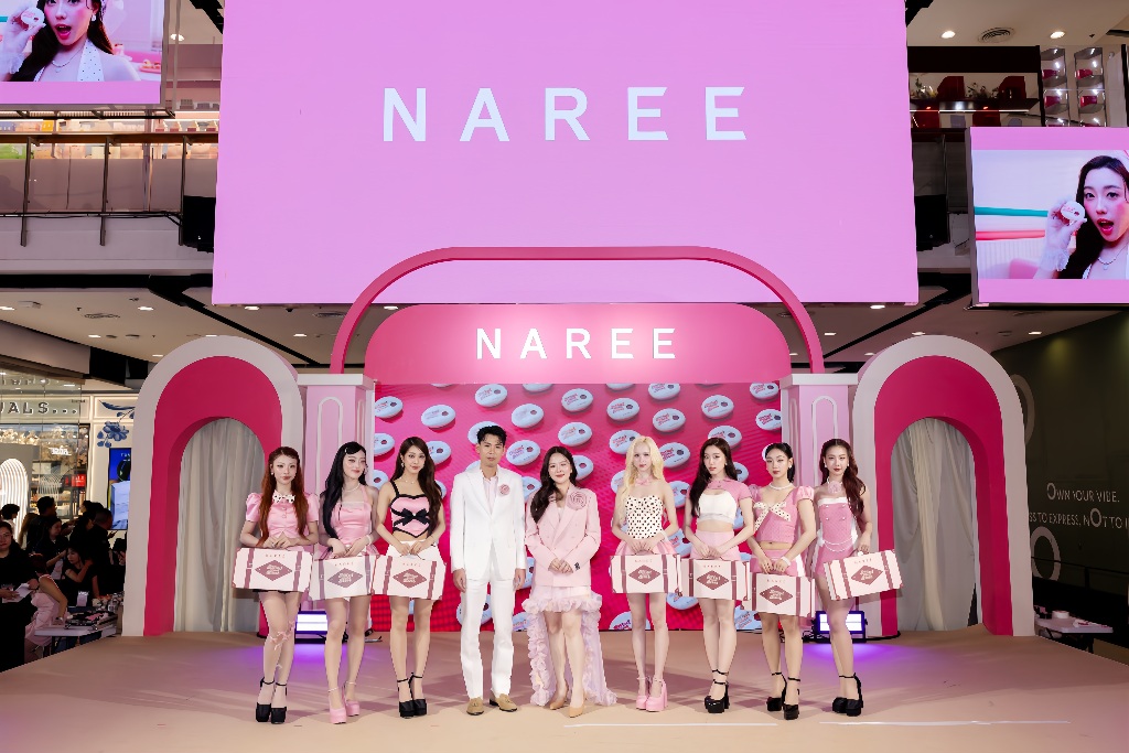 NAREE รุกตลาด Color Cosmetic เปิดตัว “Perfect Touch Blush” 18 เฉดสี ดึง 7 สาว 4EVE นั่งแท่น Face of Naree ตั้งเป้ายอดขาย 100 ล้านบาท